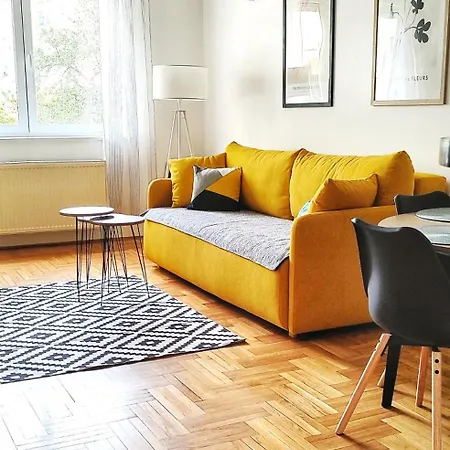 Nook Elite /free Parking On Site * Novi Sad
