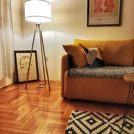 Nook Elite /free Parking On Site * Novi Sad